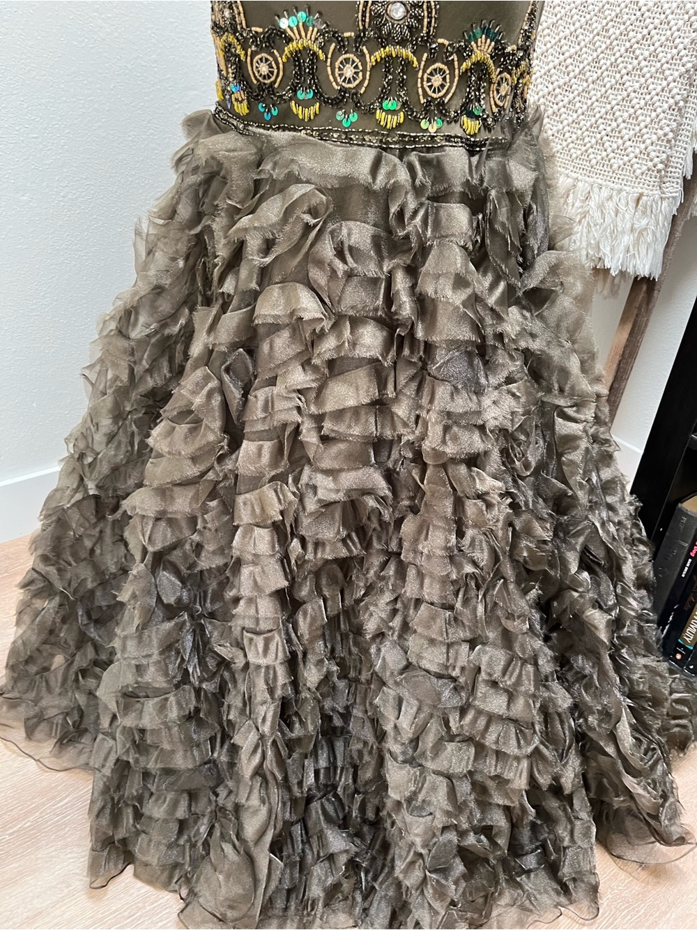 Sue Wong Olive Green Ruffled Mermaid Evening Dress - Picture 3 of 11